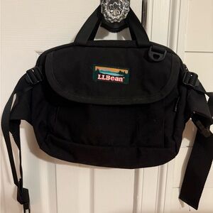 L.L. Bean Black Belt Bag unisex